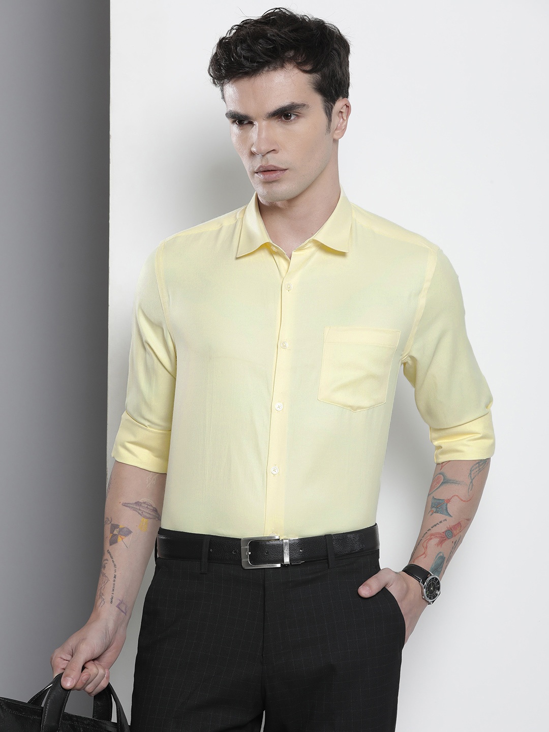 

The Indian Garage Co. X Luxe Men Slim Fit Opaque Formal Shirt, Yellow