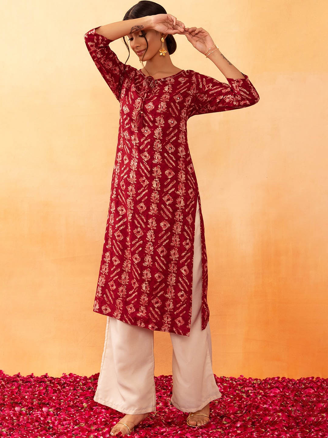

Rang by Indya Tie Up Neck Ethnic Motifs Batik Printed Mirror Work Kurta, Red