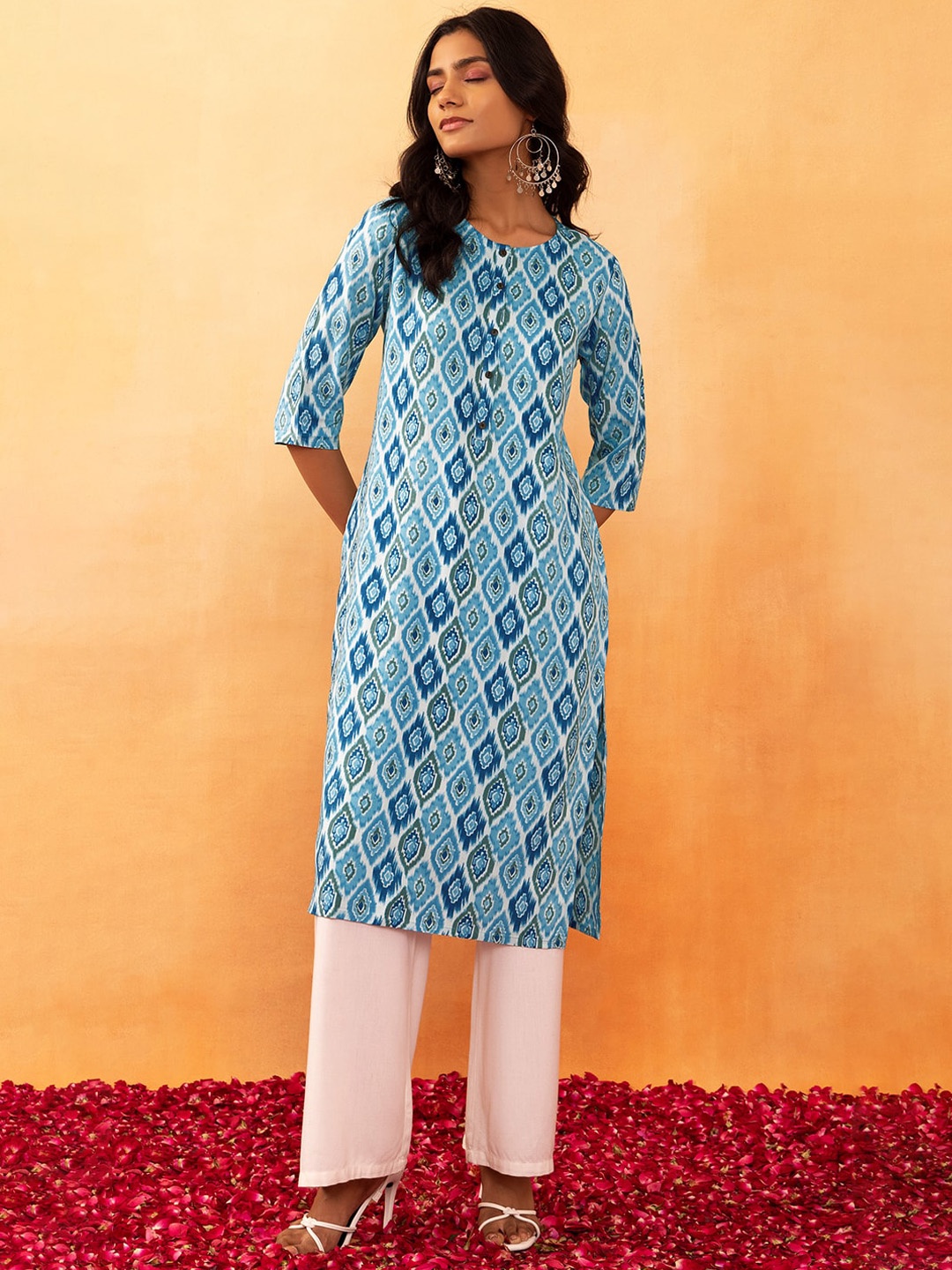 

Rang by Indya Ikat Printed Straight Kurta, White