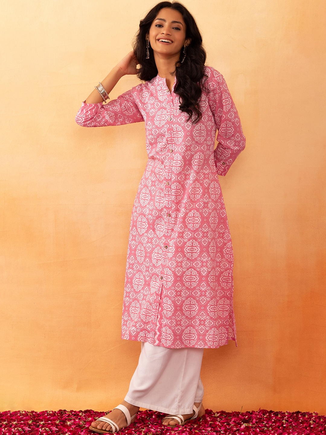 

Rang by Indya Mandarin Collar Ethnic Motifs Printed Pure Cotton Straight Kurta, Pink