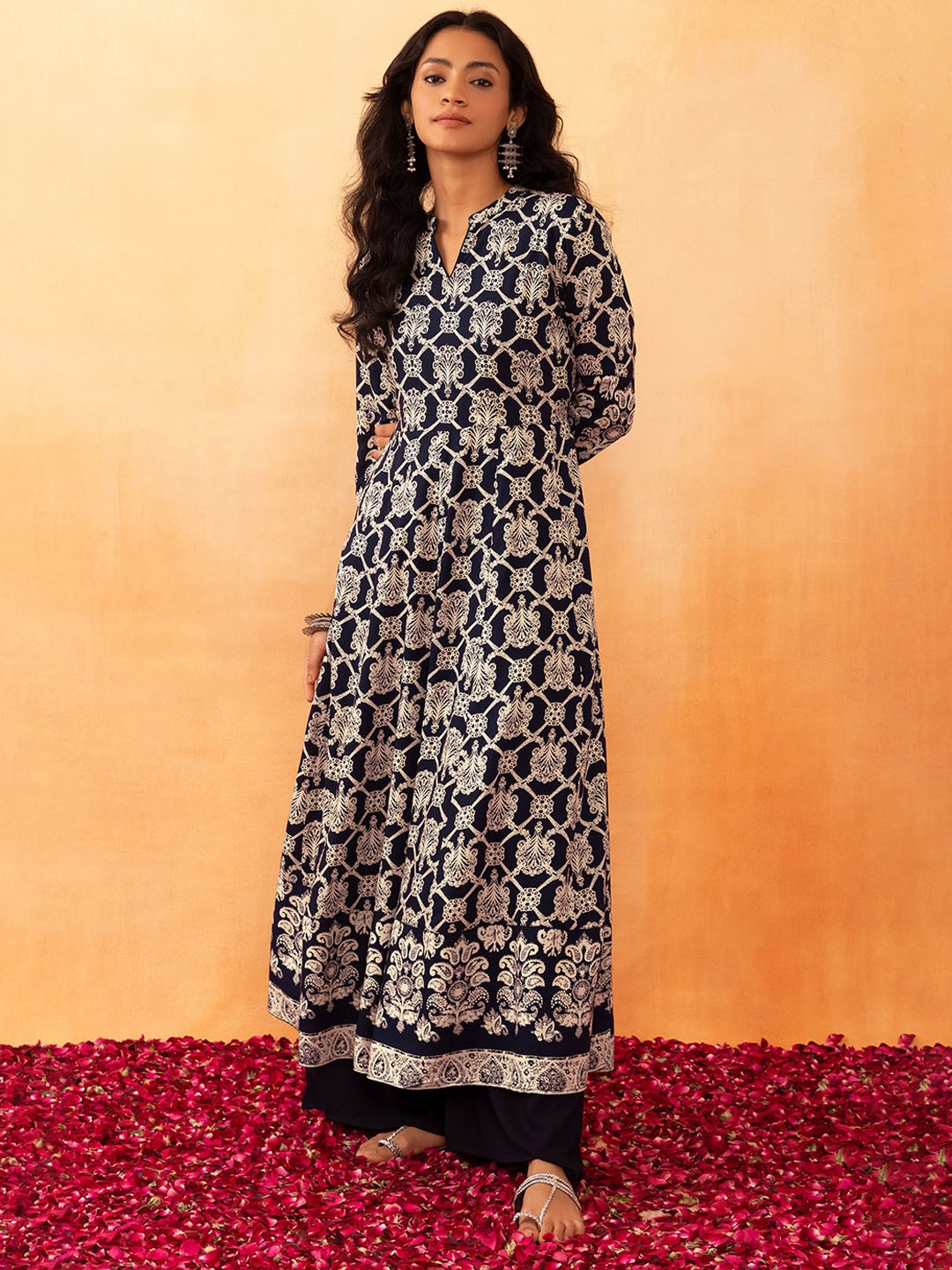 

Rang by Indya Ethnic Motifs Printed Anarkali Kurta, Navy blue