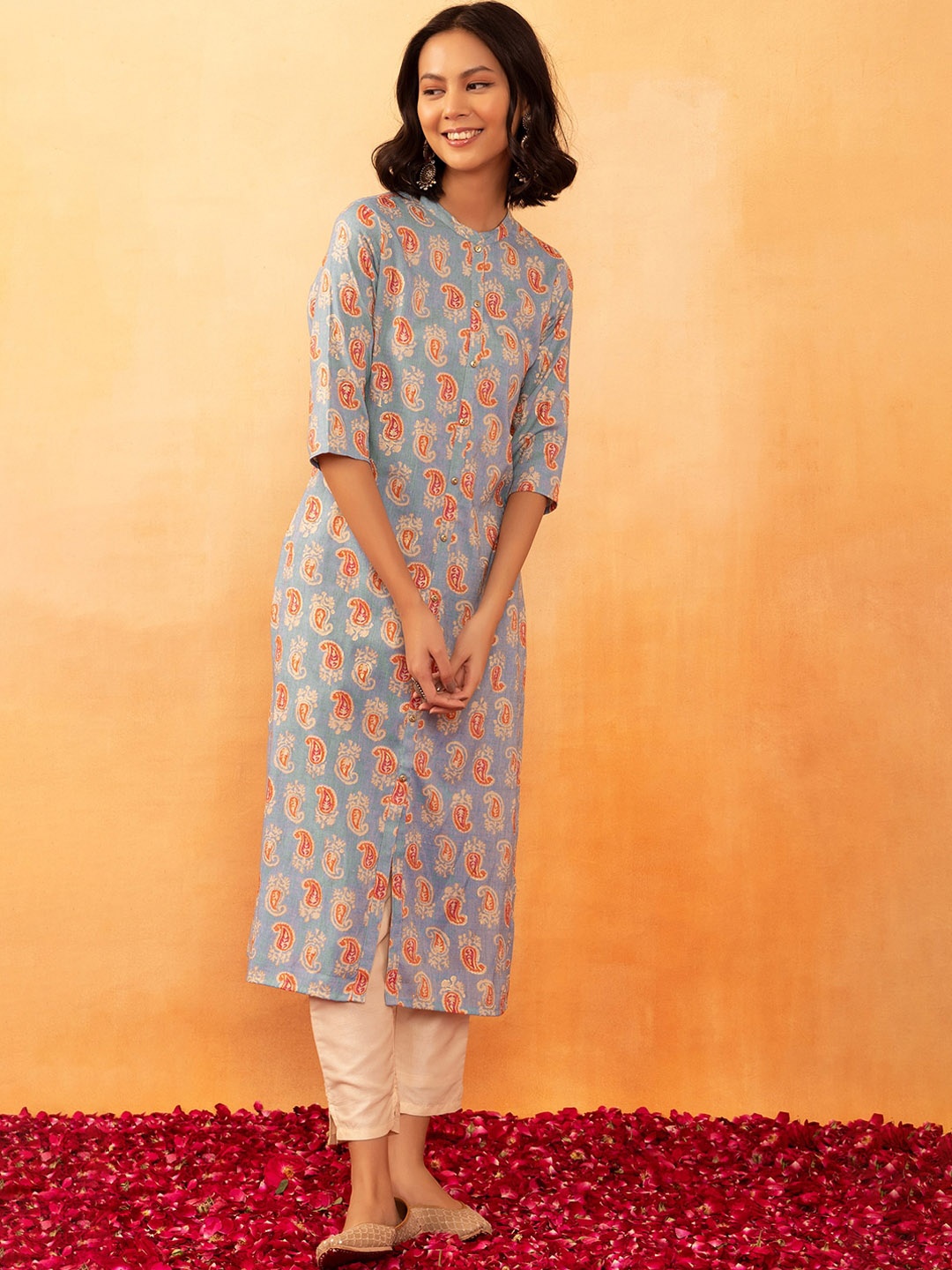 

Rang by Indya Mandarin Collar Paisley Printed Kurta, Blue