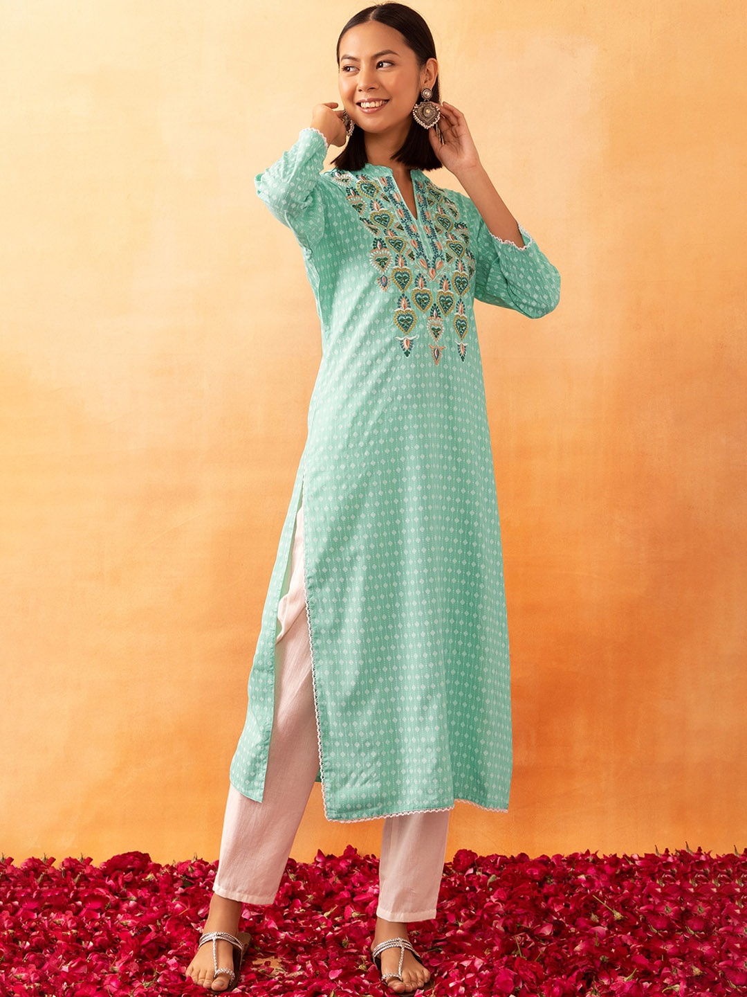 

Rang by Indya Ethnic Motifs Printed Pure Cotton Kurta, Green