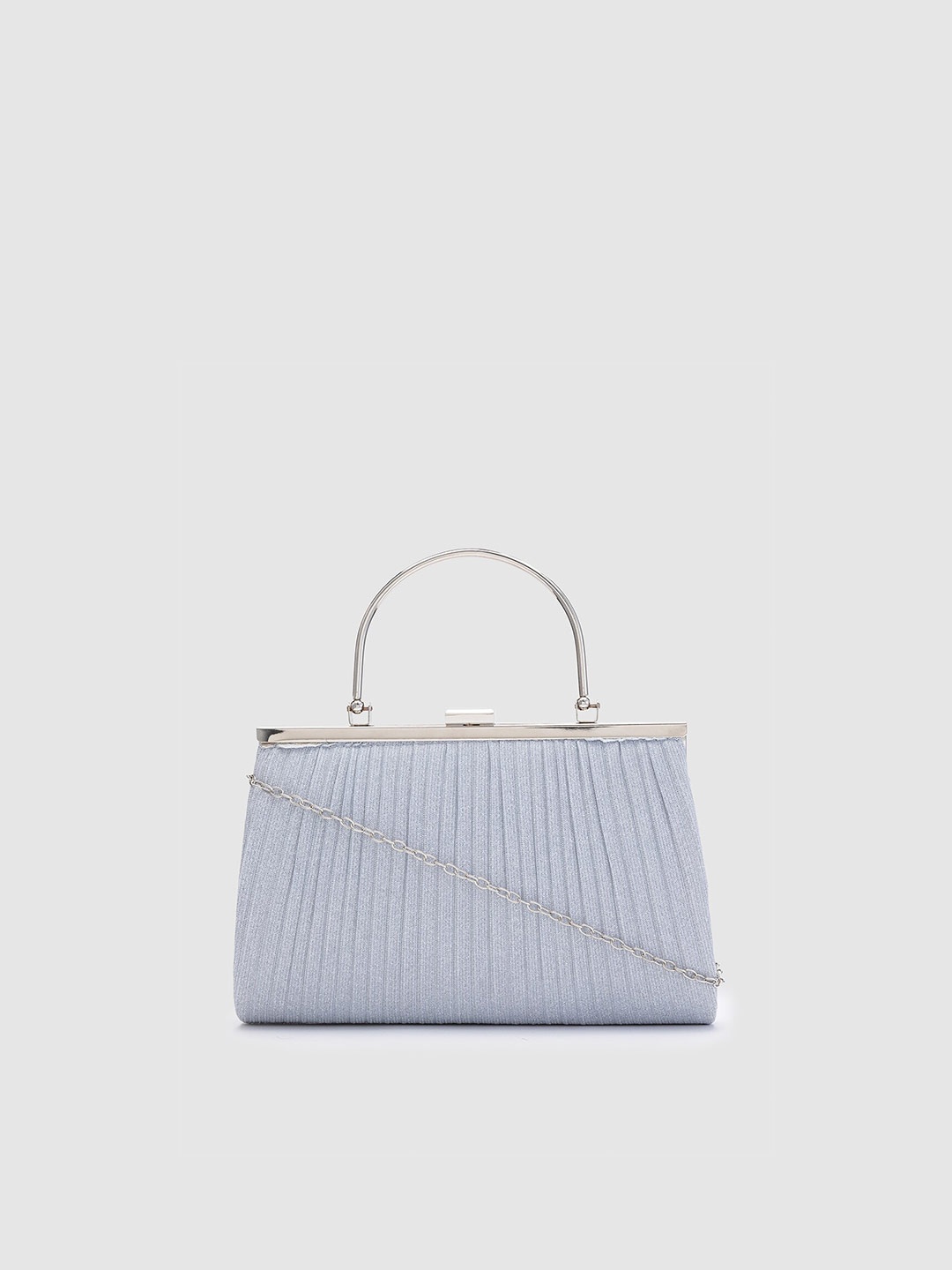 

Globus Silver-Toned Textured Box Clutch