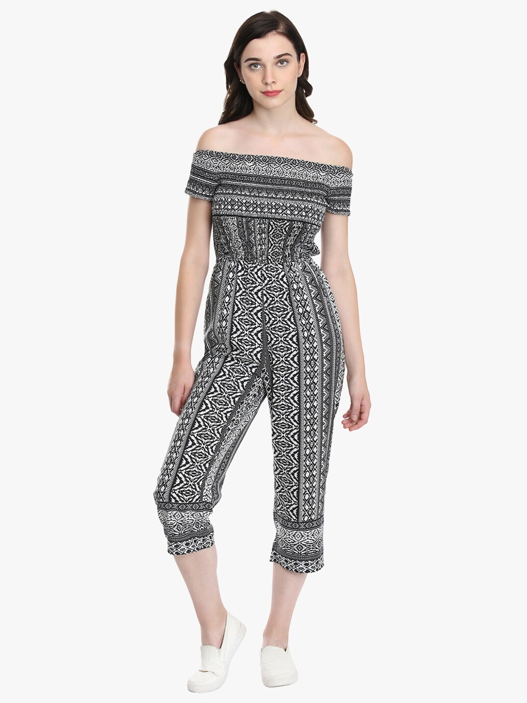 

DODO & MOA Off White & Black Off-Shoudler Printed Culotte Jumpsuit