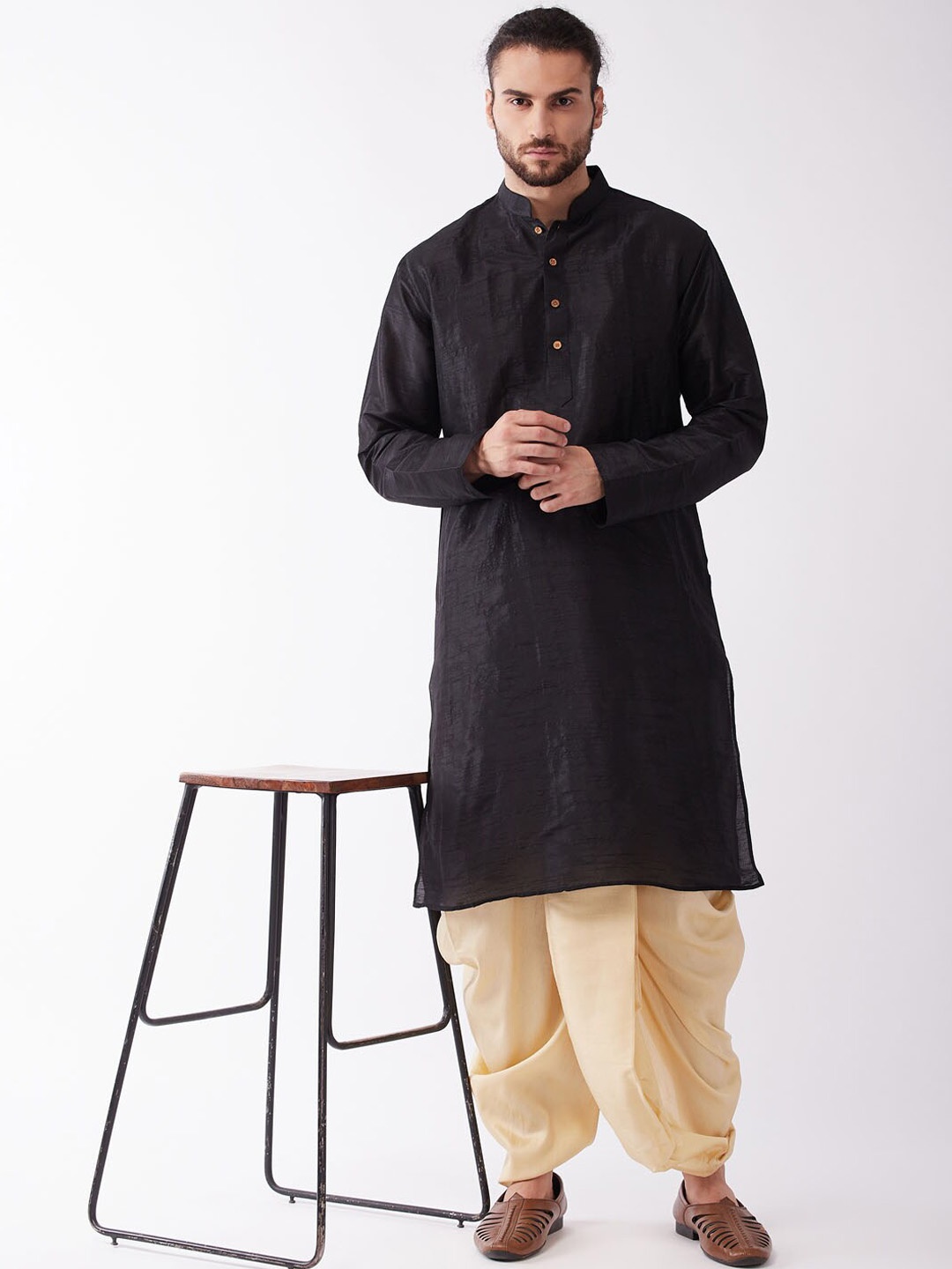 

VASTRAMAY Mandarin Collar Kurta with Dhoti Pants, Black