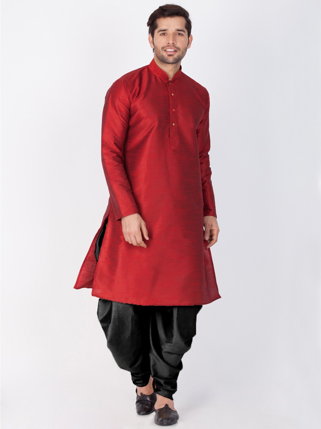 

VASTRAMAY Mandarin Collar Regular Straight Kurta With Dhoti Pants, Maroon