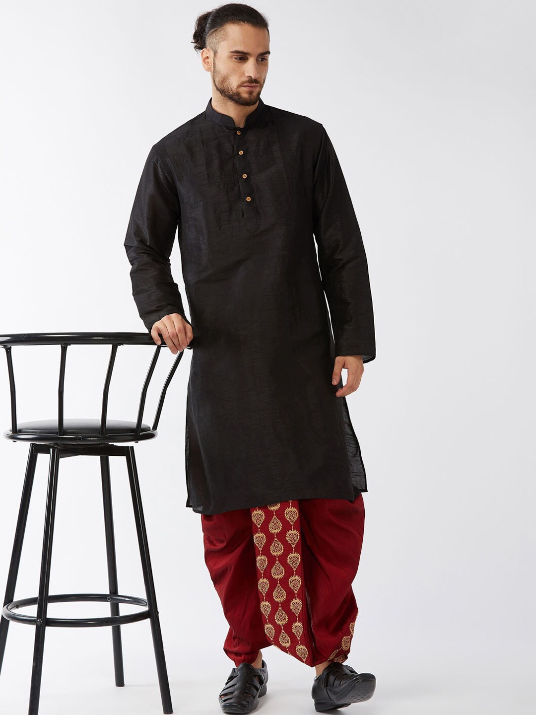 

VASTRAMAY Mandarin Collar Regular Straight Kurta With Dhoti Pants, Black