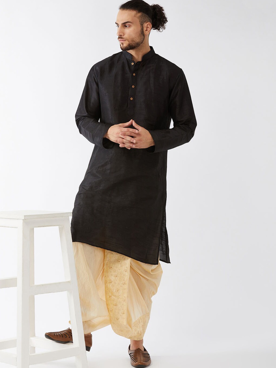 

VASTRAMAY Mandarin Collar Regular Straight Kurta With Dhoti Pants, Black