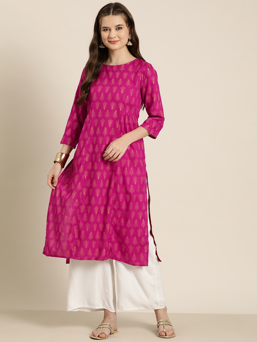 

HERE&NOW Women Ethnic Motifs Printed Gotta Patti Kurta, Magenta