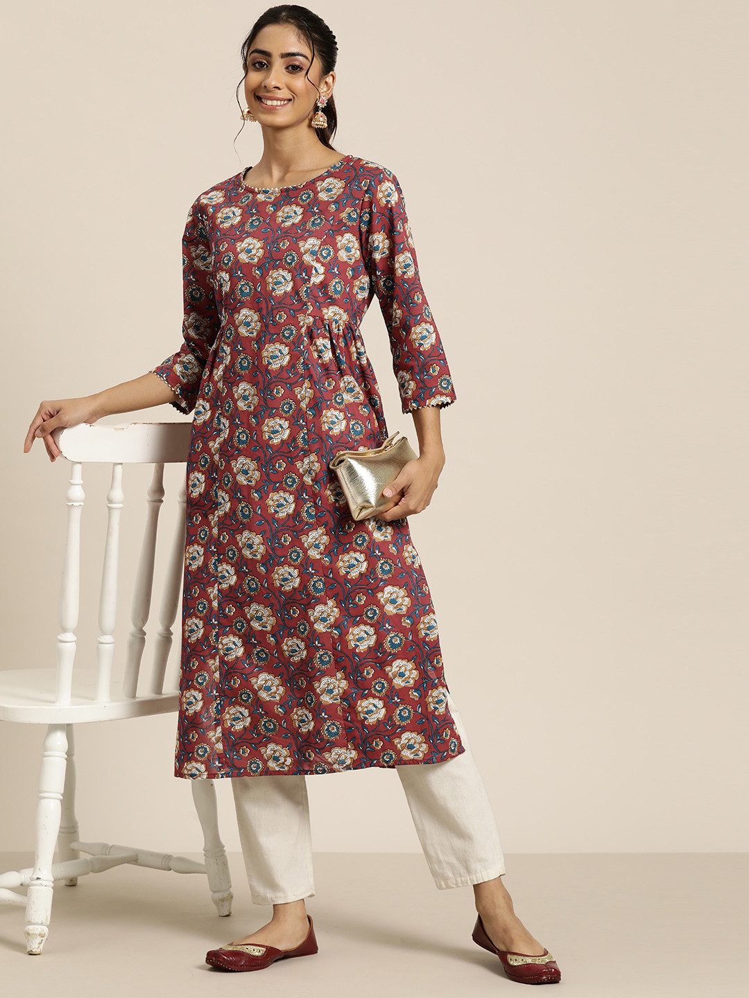 

HERE&NOW Pure Cotton Floral Print Gotta Patti Kurta, Maroon