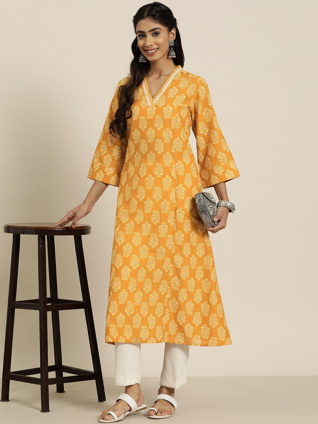 

HERE&NOW Women Yellow Floral Printed Kurta