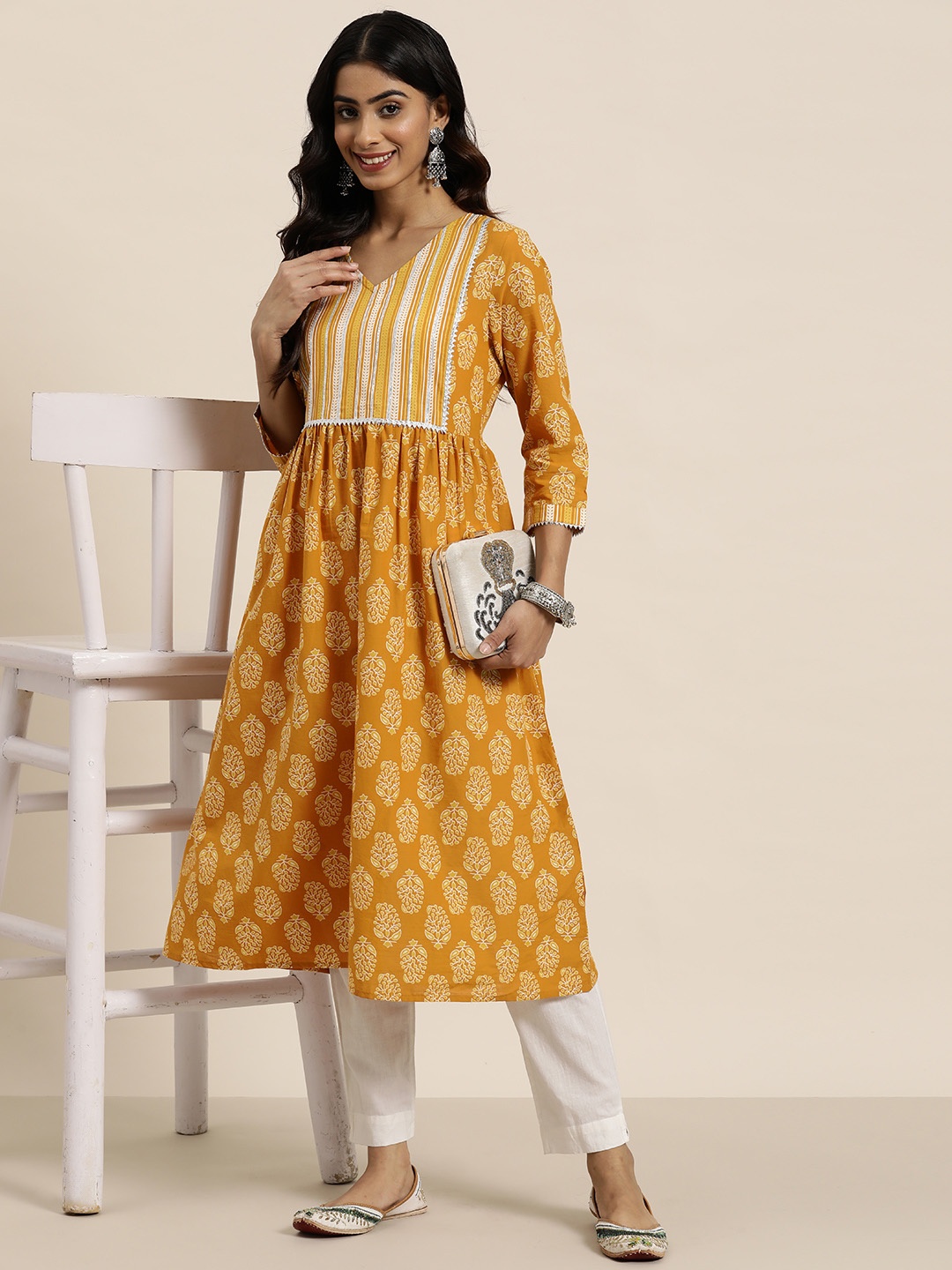 

HERE&NOW Pure Cotton Ethnic Motifs Printed Kurta, Mustard