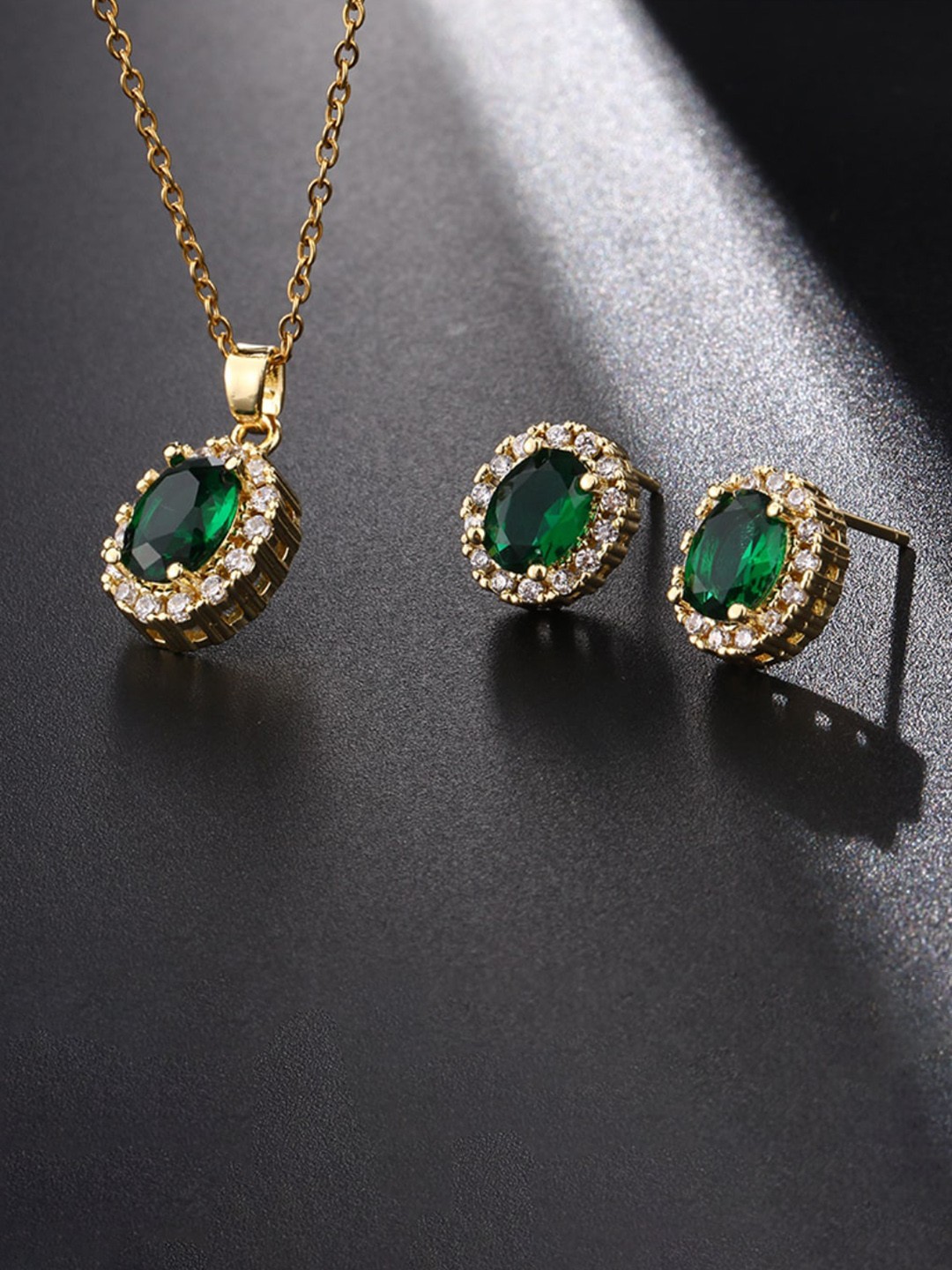 

SALTY Stone-Studded Necklace & Earrings With Finger Rings, Gold