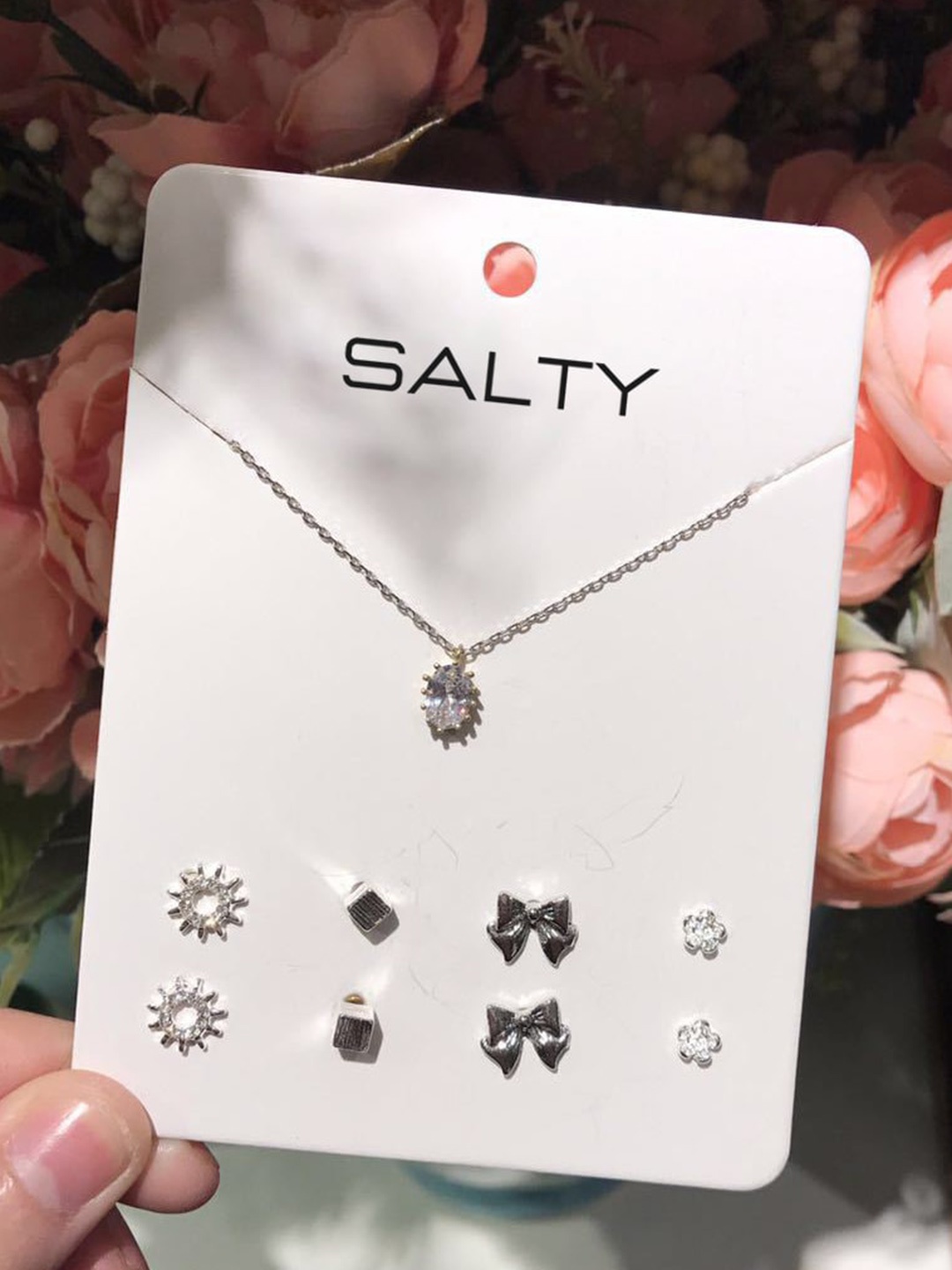 

SALTY Set Of 4 Silver Plated Stone-Studded Studs & Necklace Set