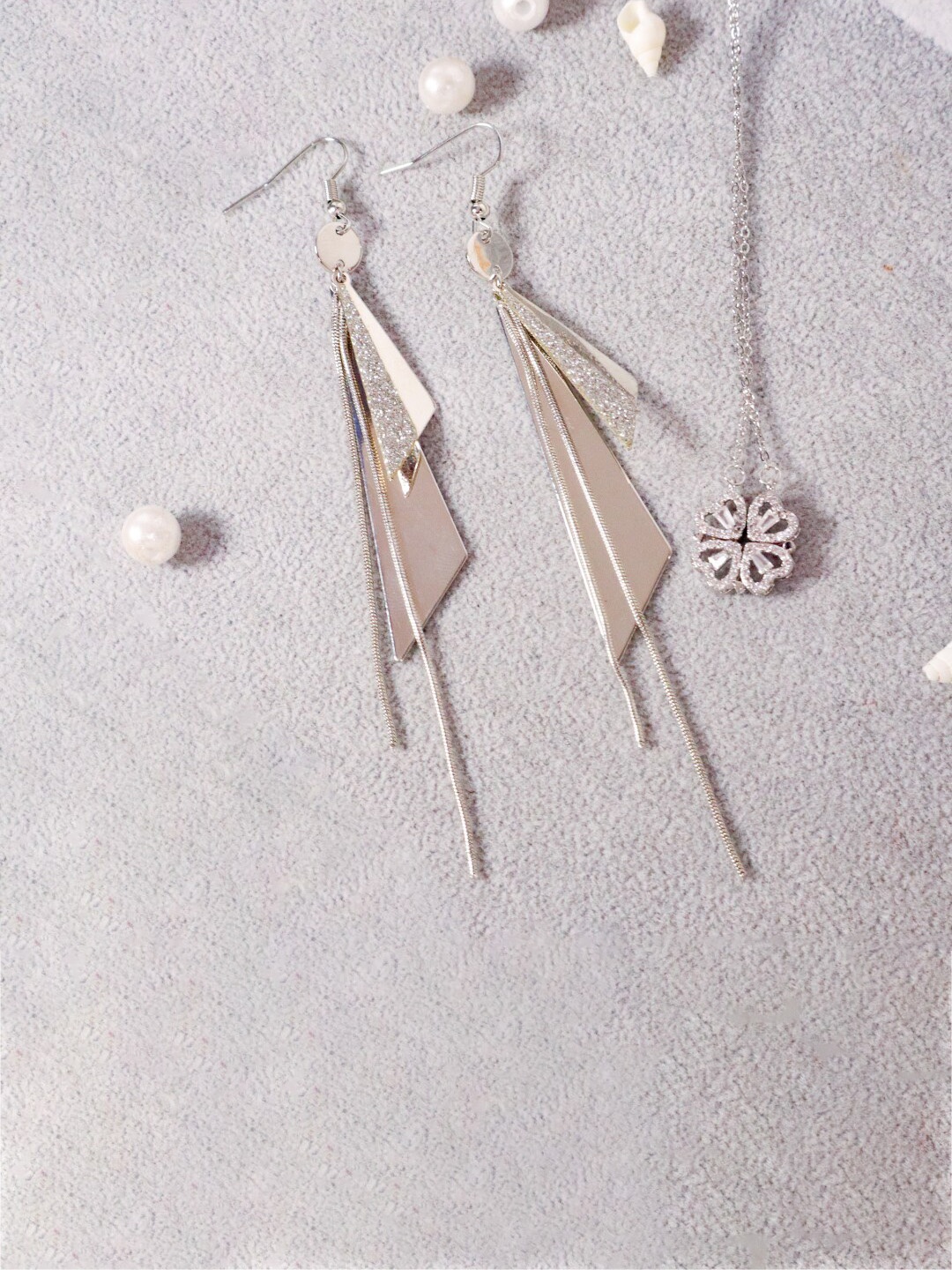 

SALTY Stone-Studded Necklace & Earrings, Silver