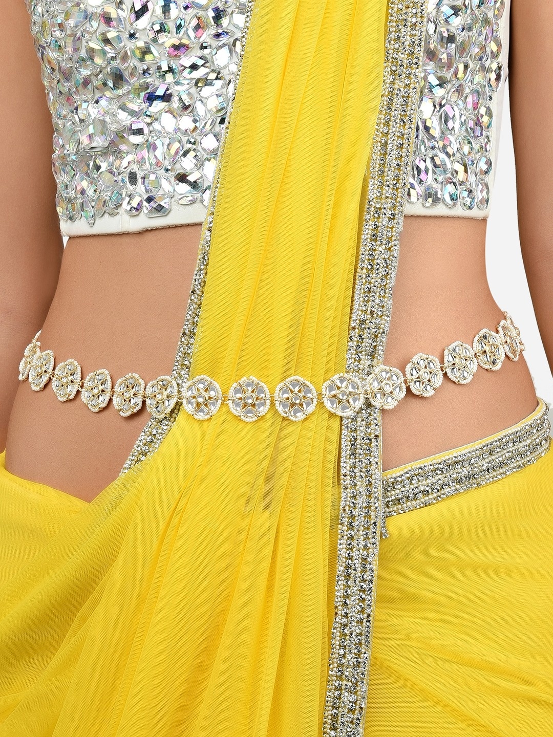 

Zaveri Pearls Gold-Plated Kundan-Studded & Pearl Beaded Kamarbandh