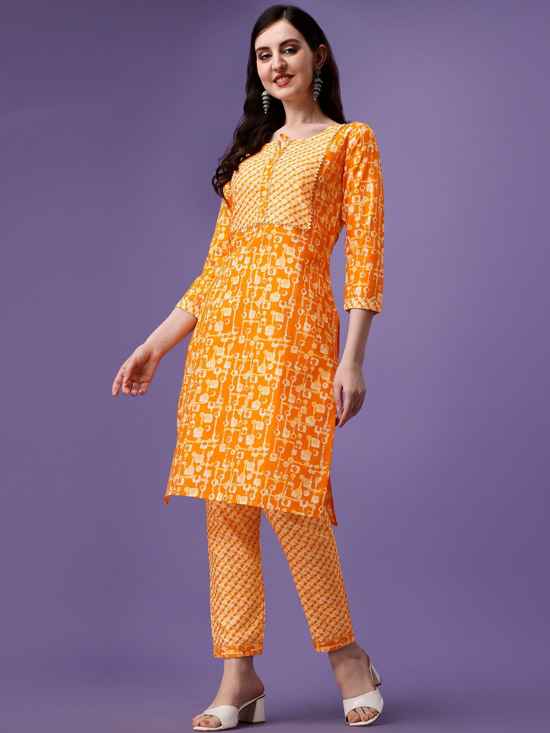 

ASPORA Bandhani Printed Regular Gotta Patti Kurta With Trousers, Orange
