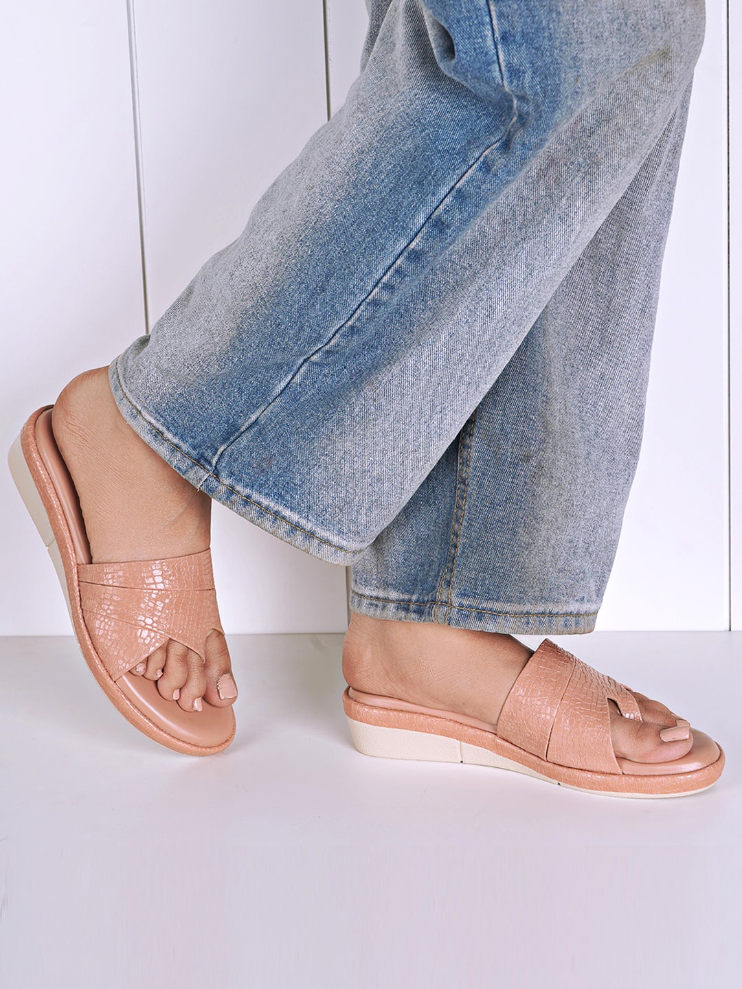 

DressBerry Beige Textured Comfort Heels