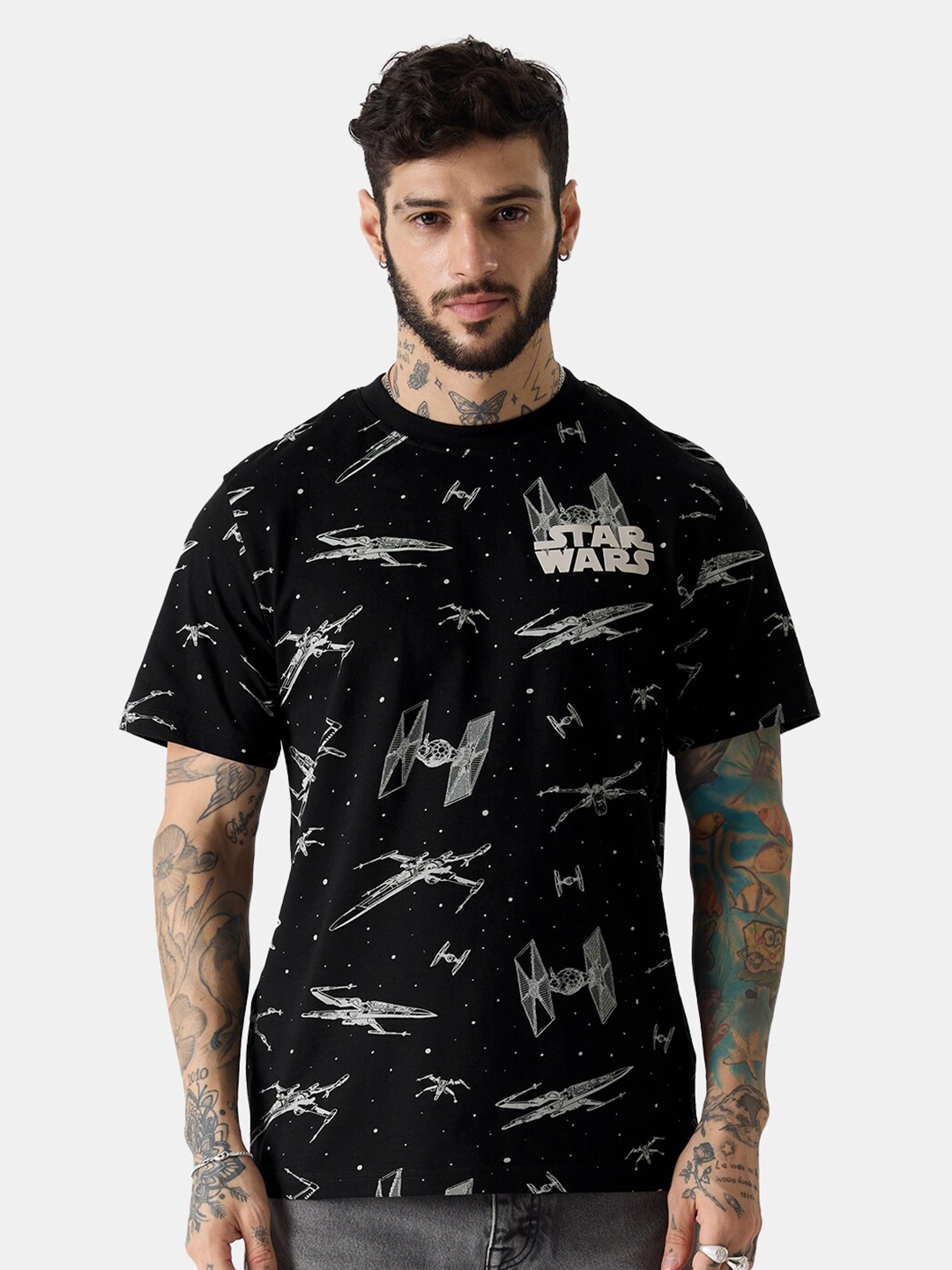 

The Souled Store Black Star Wars Printed T-shirt