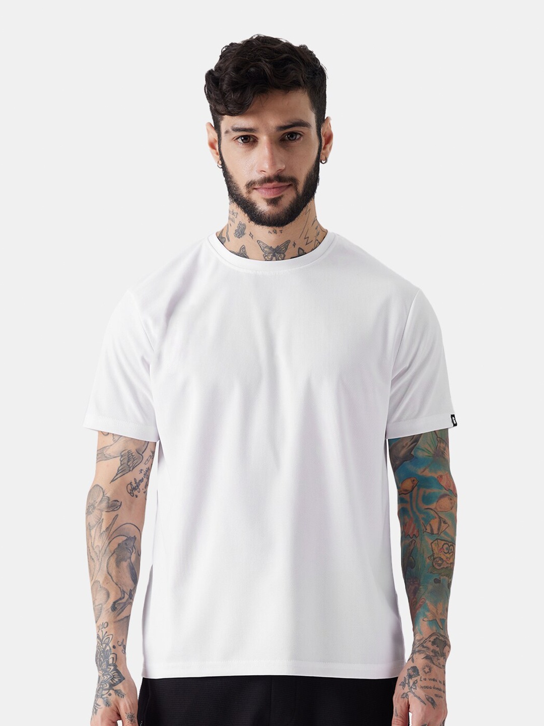 

The Souled Store White Round Neck Slim Fit T-shirt