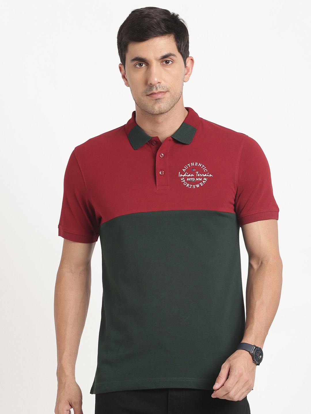 

Indian Terrain Colourblocked Polo Collar Slim Fit T-shirt, Red