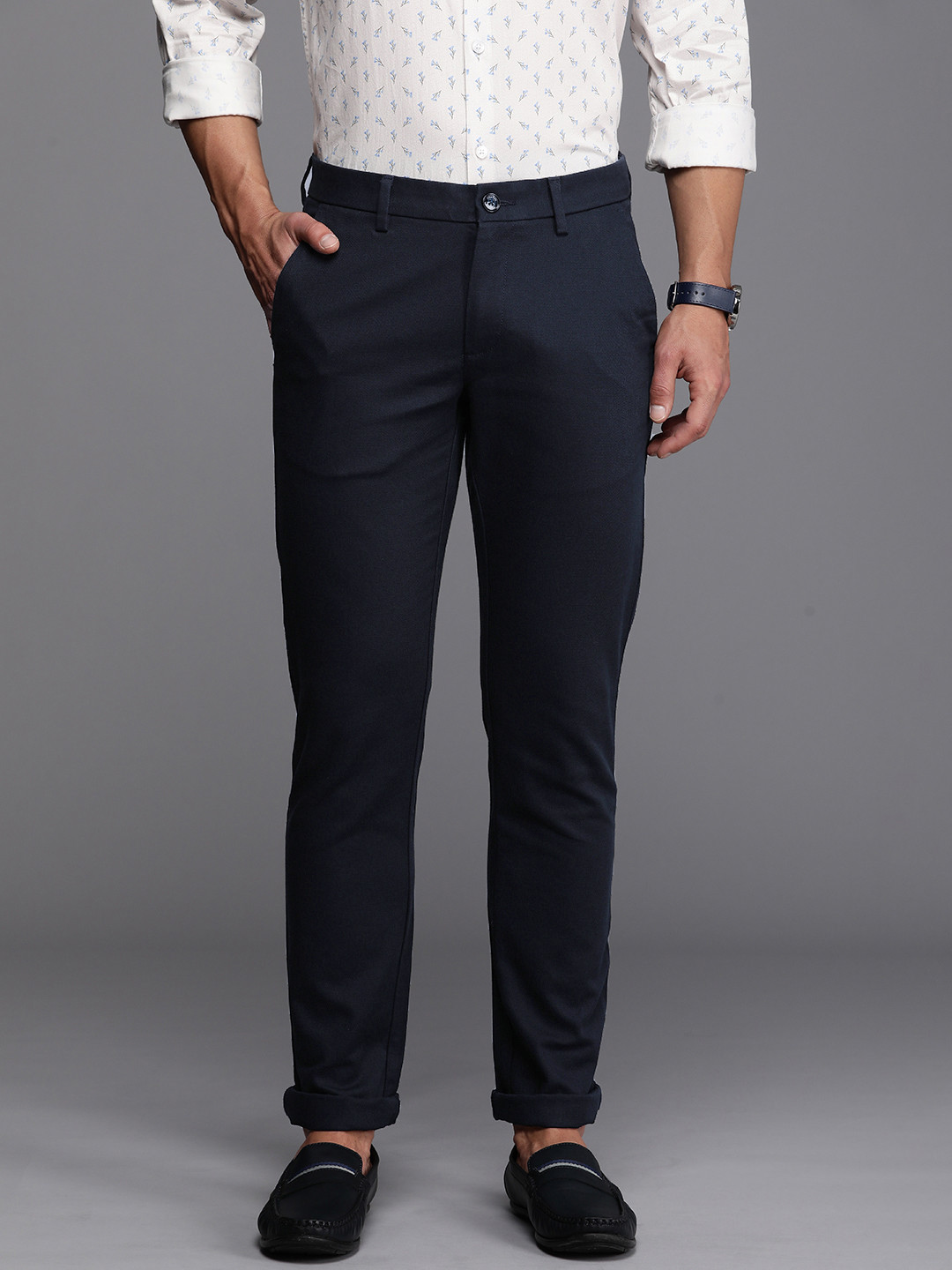 

Allen Solly Men Textured Slim Fit Smart Casual Trousers, Navy blue