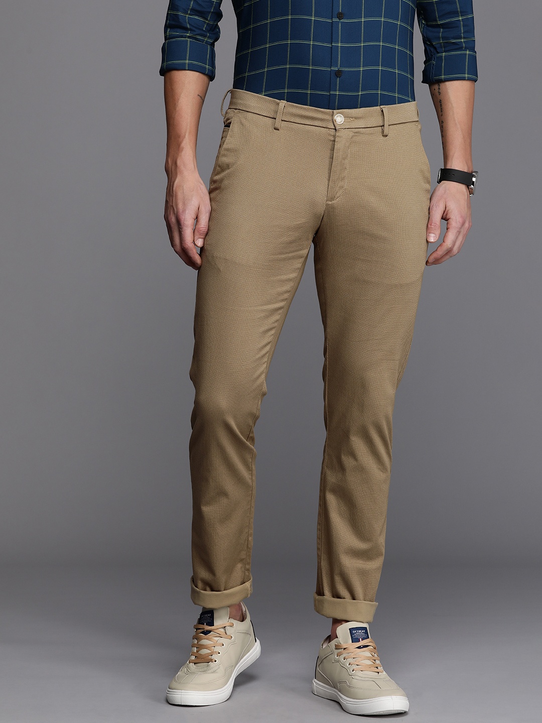 

Allen Solly Men Mid-Rise Slim Fit Chinos, Khaki