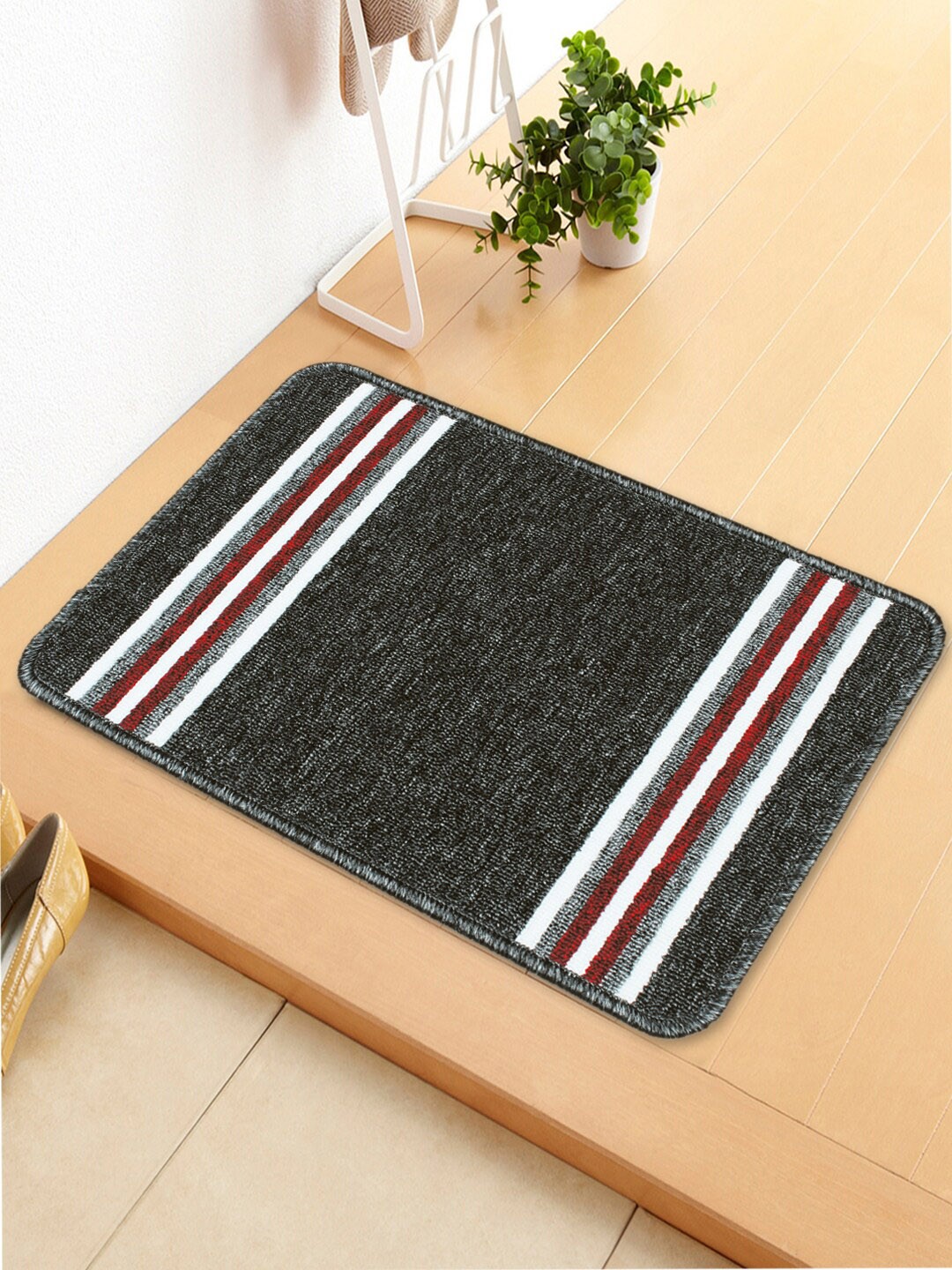 

Bedspun Black & White Striped Anti-Skid Doormat