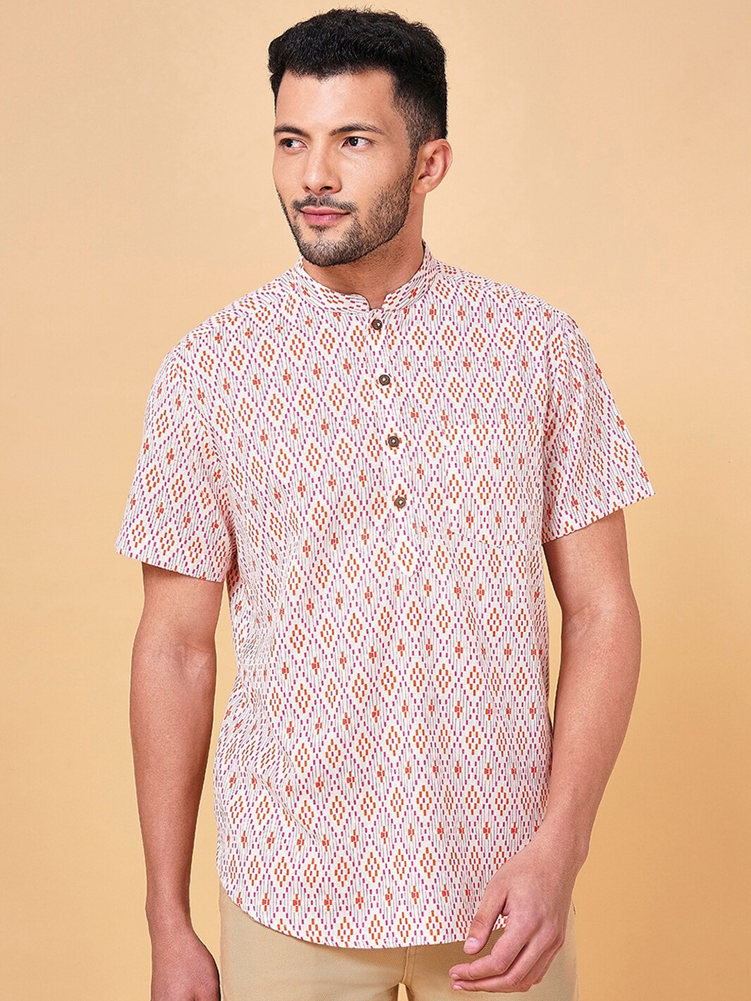 

YU by Pantaloons Ethnic Motifs Printed Mandarin Collar Short Kurta, Off white