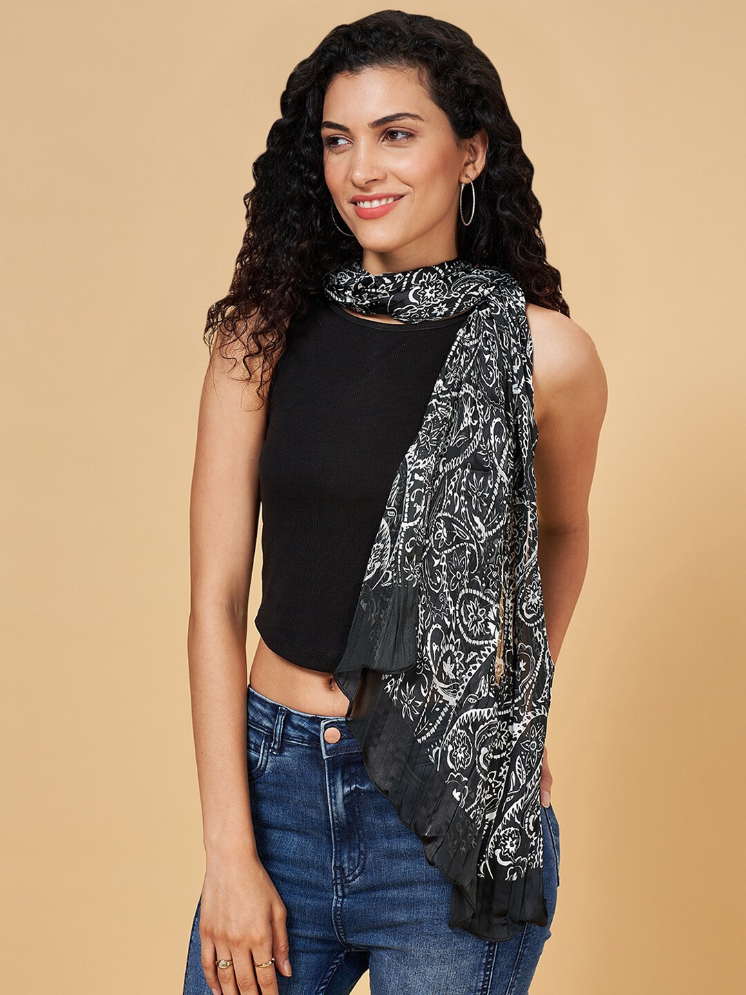 

Honey by Pantaloons Floral Printed Scarf, Black