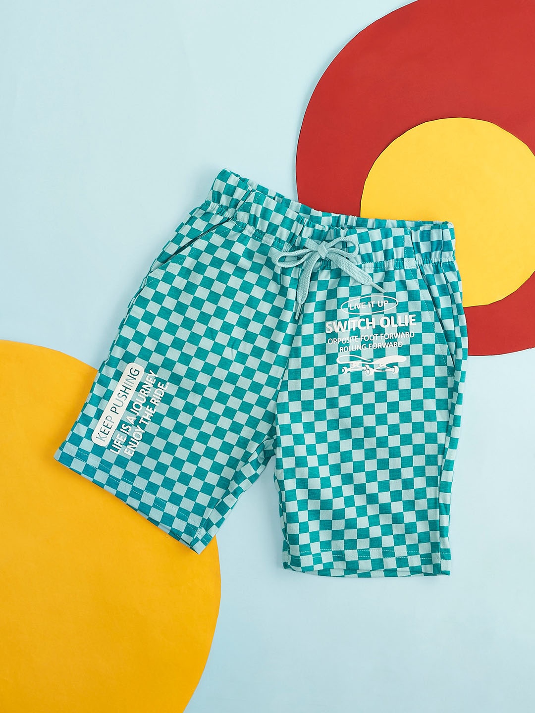 

Pantaloons Junior Boys Checked Cotton Shorts, Teal