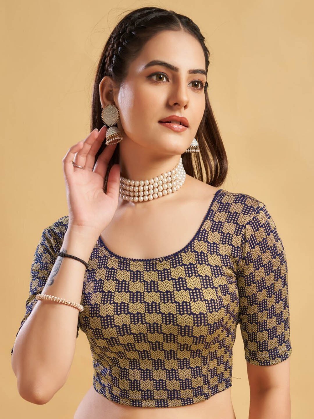 

HIMRISE Round Neck Printed Saree Blouse, Blue