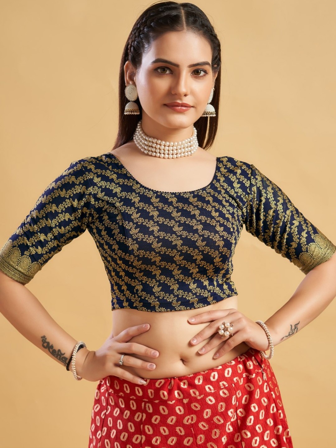 

HIMRISE Floral Printed Round Neck Saree Blouse, Blue