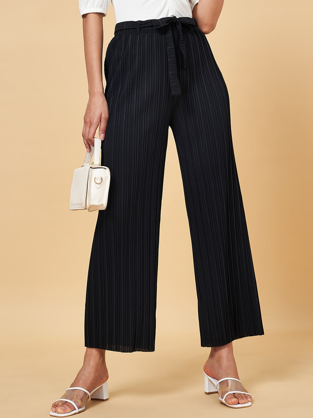 

Honey by Pantaloons Women Self Design High-Rise Trousers, Black