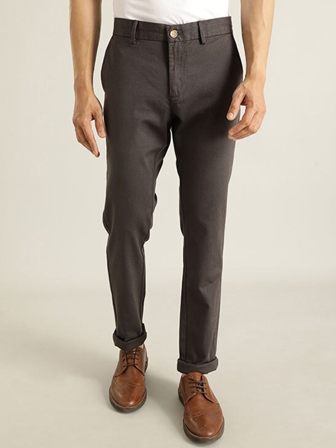

Indian Terrain Men Mid-Rise Brooklyn Slim Fit Cotton Formal Trousers, Black