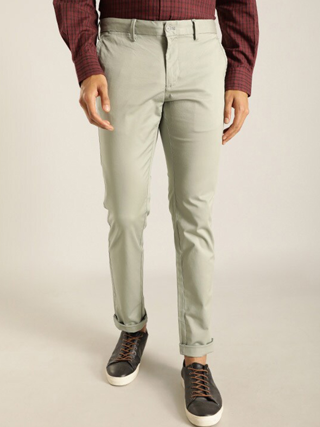 

Indian Terrain Men Brooklyn Slim Fit Chinos Trousers, Sea green
