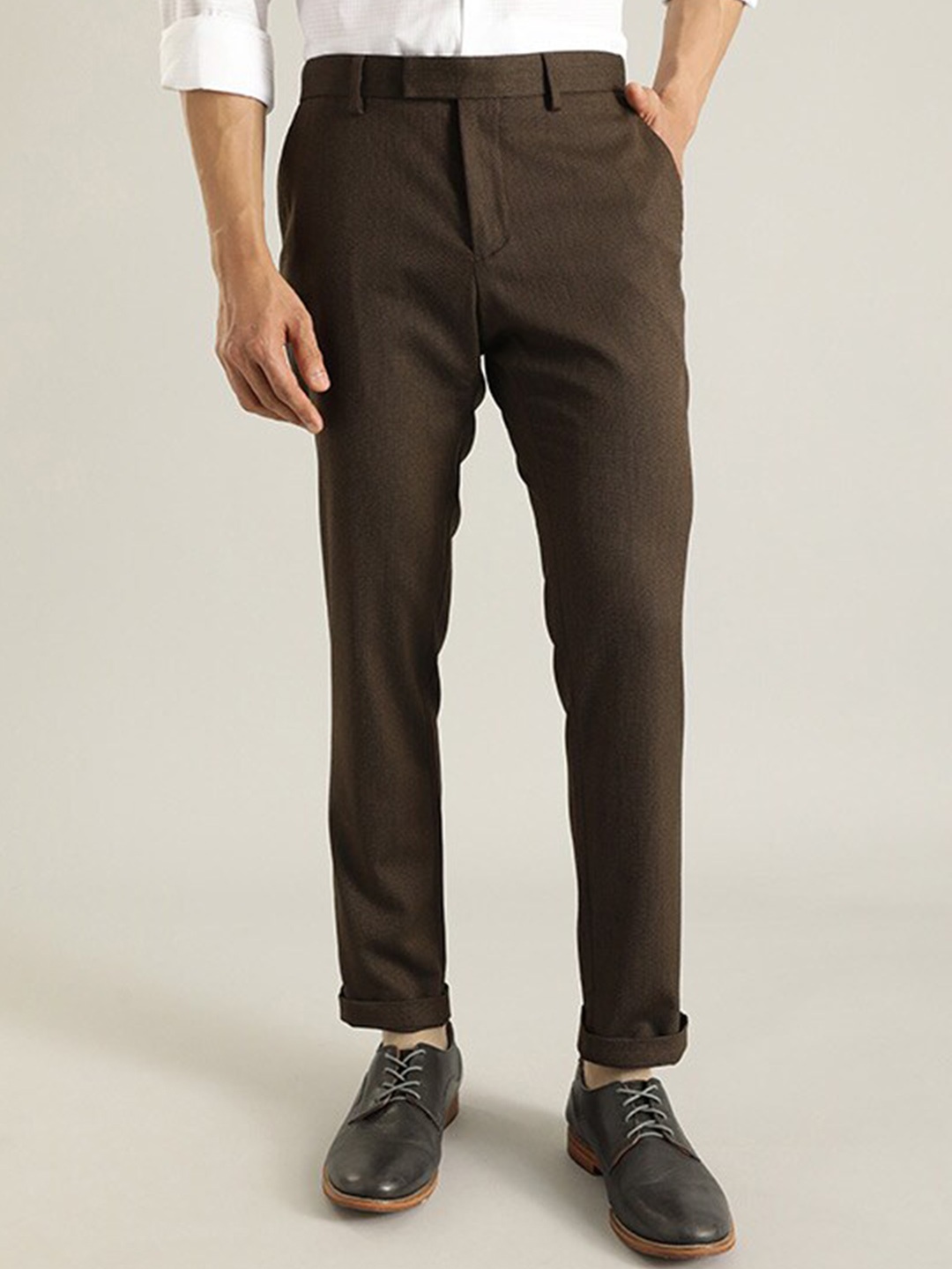 

Indian Terrain Men Mid-Rise Brooklyn Slim Fit Chinos Trousers, Brown