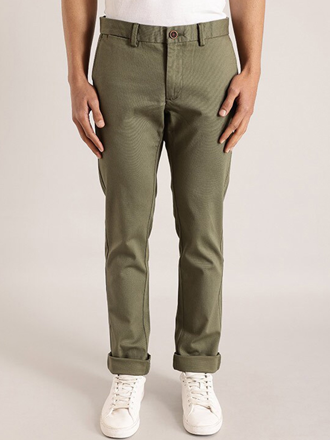 

Indian Terrain Men Brooklyn Mid Rise Plain Slim Fit Chinos Trousers, Green