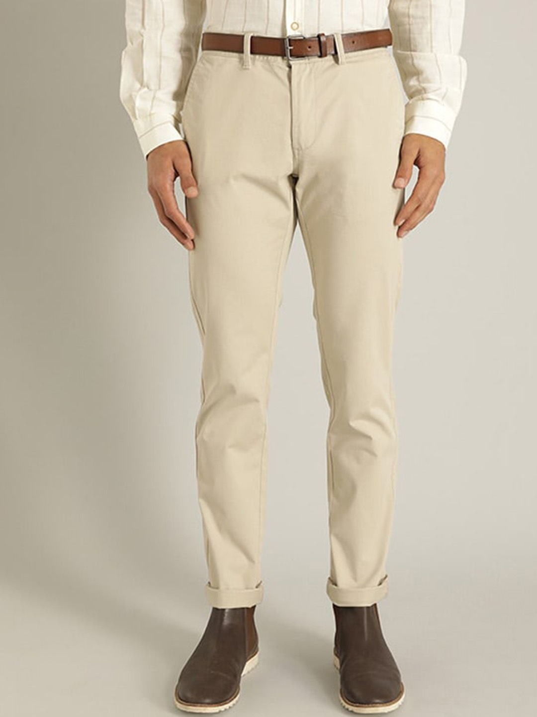 

Indian Terrain Men Brooklyn Slim Fit Chino Trousers, Beige