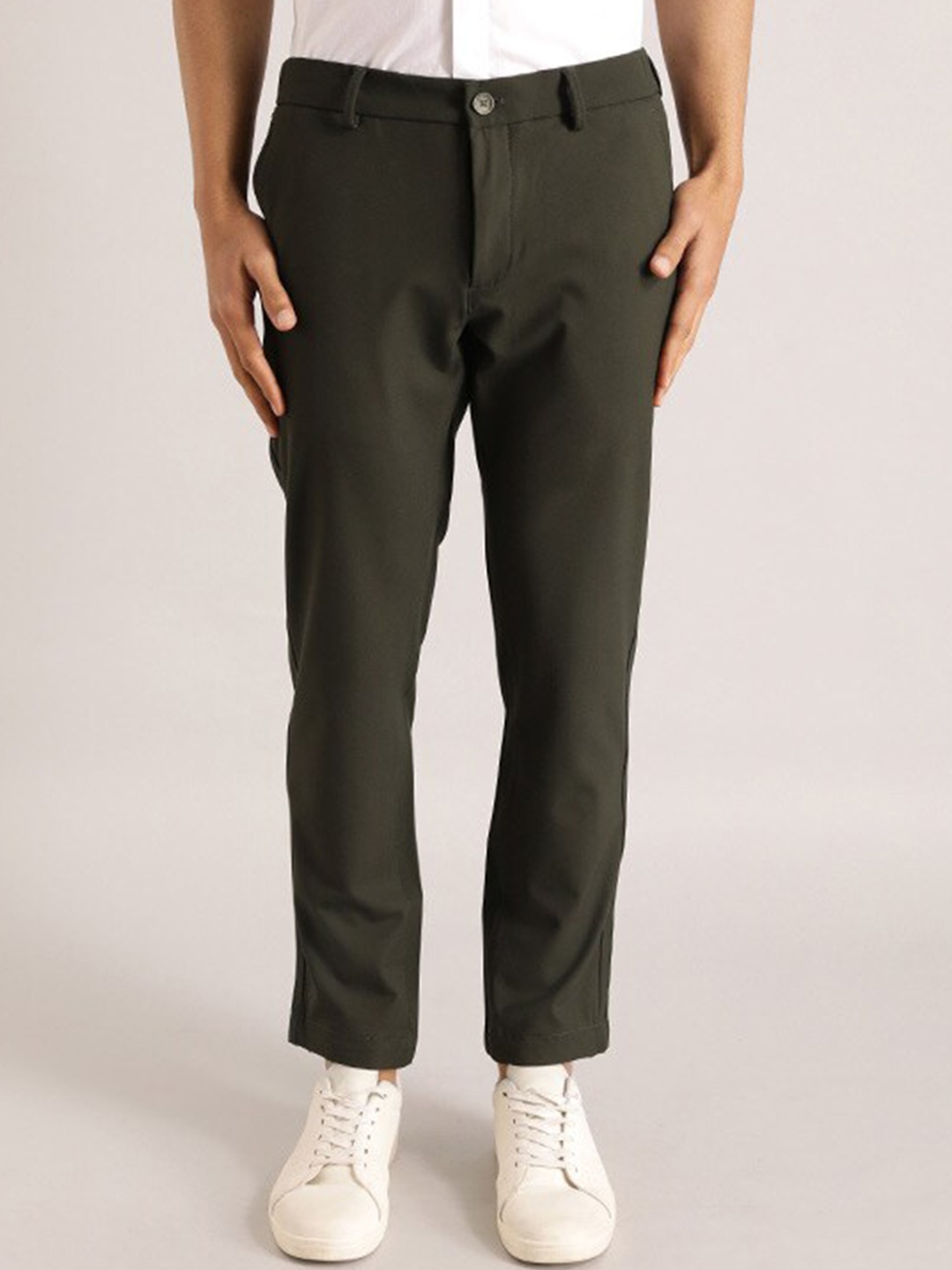 

Indian Terrain Men Brooklyn Slim Fit Trousers, Green