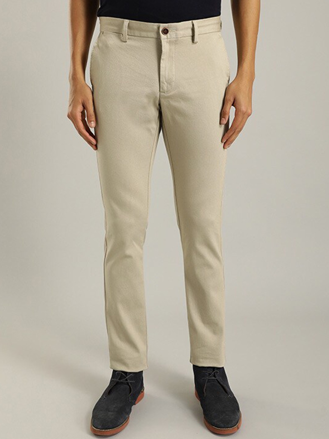 

Indian Terrain Men Mid-Rise Brooklyn Slim Fit Cotton Trousers, Brown