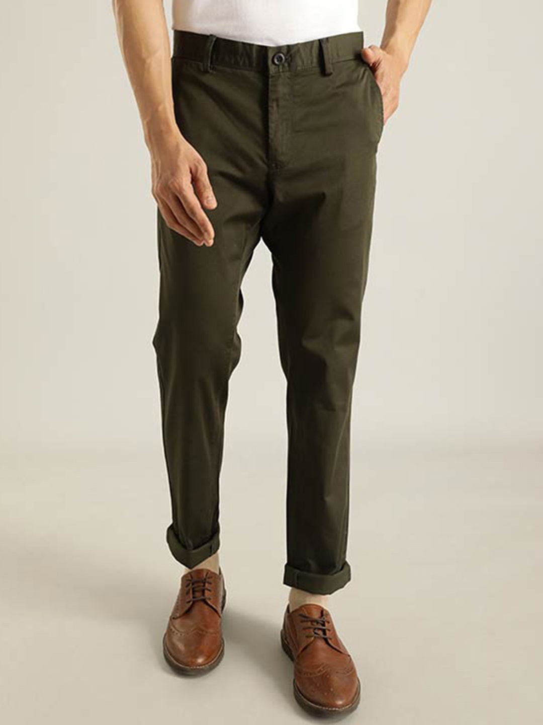 

Indian Terrain Men Brooklyn Slim Fit Cotton Chinos Trousers, Green