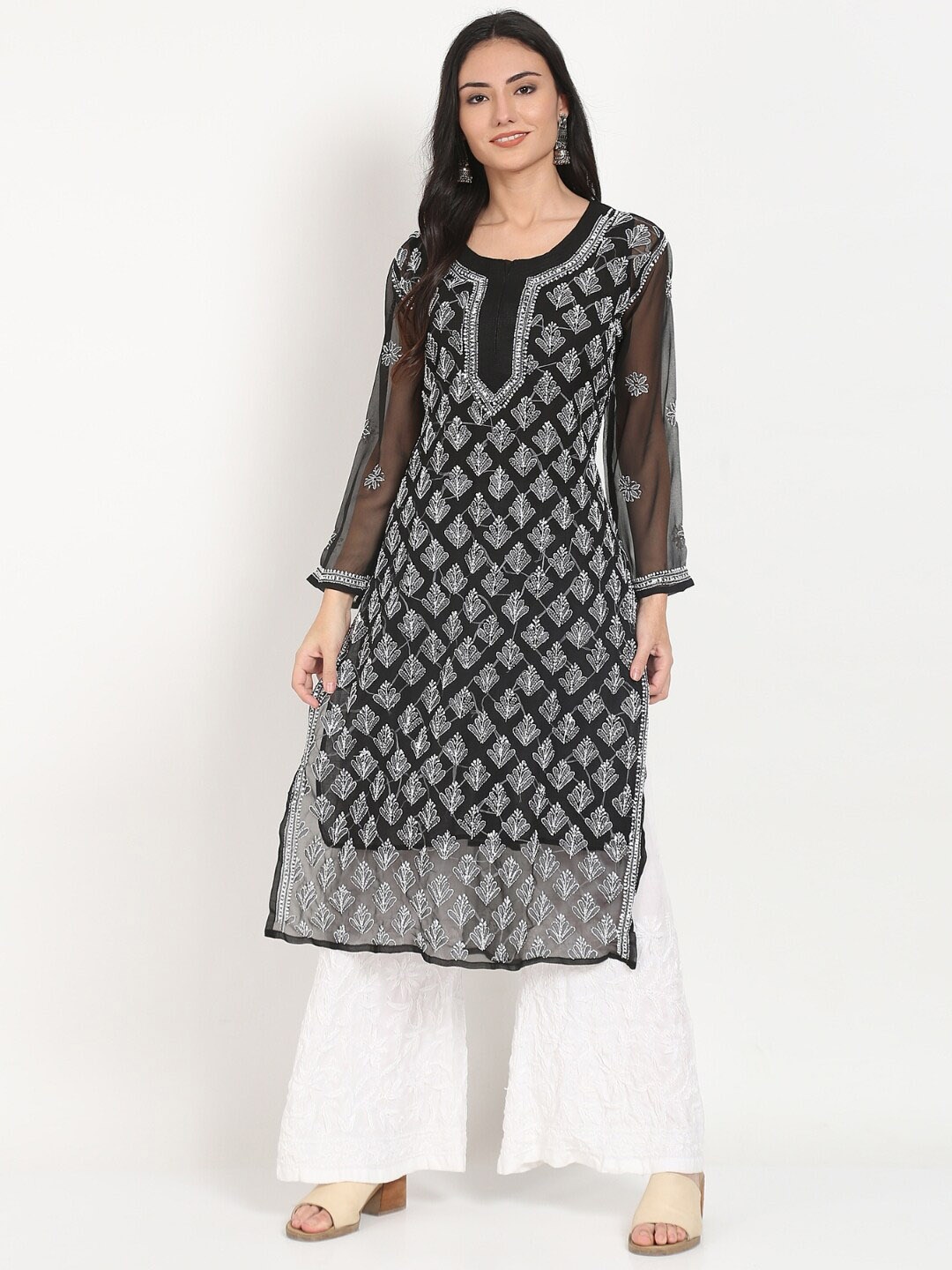 

PARAMOUNT CHIKAN Ethnic Motifs Embroidered Chikankari Kurta with Palazzos & Slip, Black