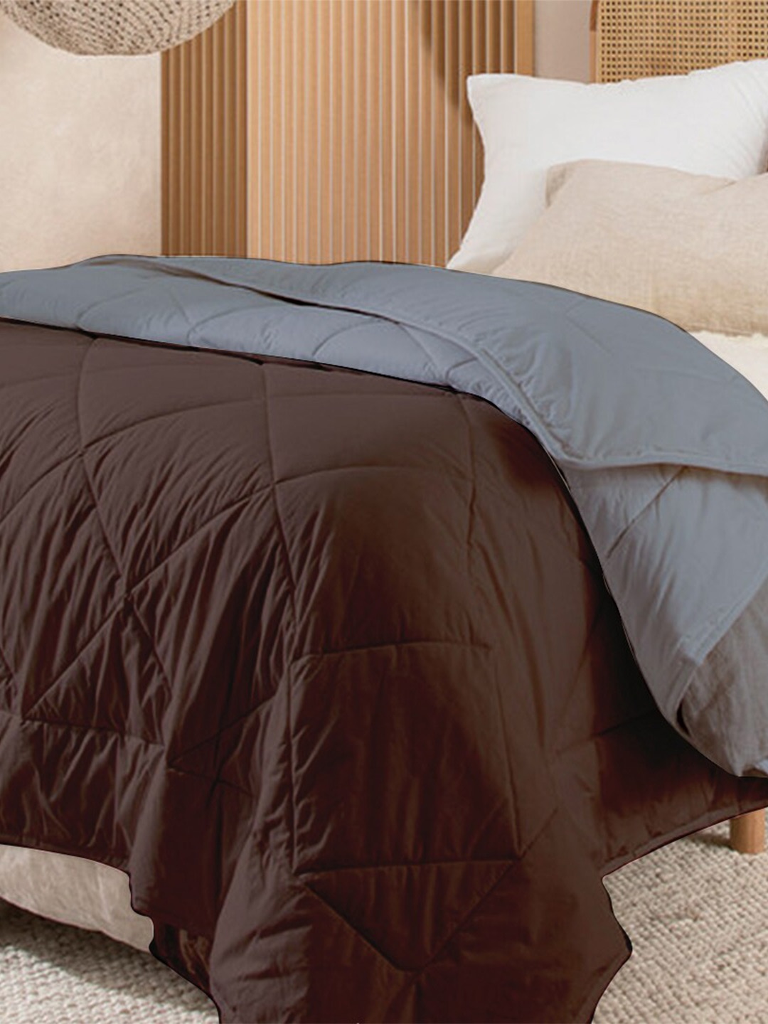 

RAZZAI Brown Geometric Microfiber AC Room 150 GSM Double Bed Comforter