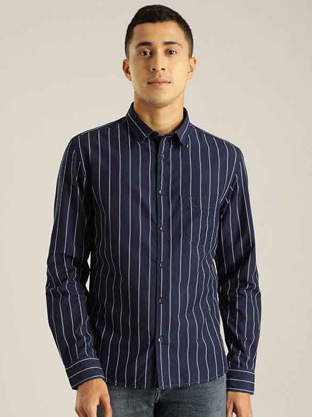 

Indian Terrain Striped Chiseled-Fit Slim Fit Cotton Casual Shirt, Blue