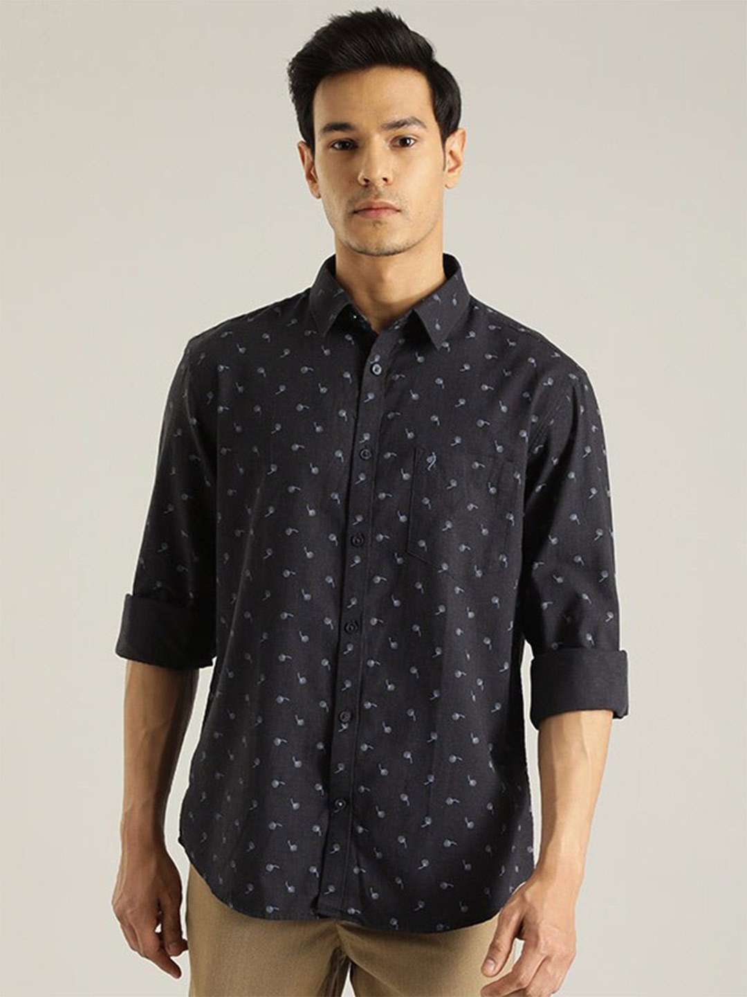 

Indian Terrain Chiseled Slim Fit Micro Ditsy Printed Casual Pure Cotton Shirt, Navy blue