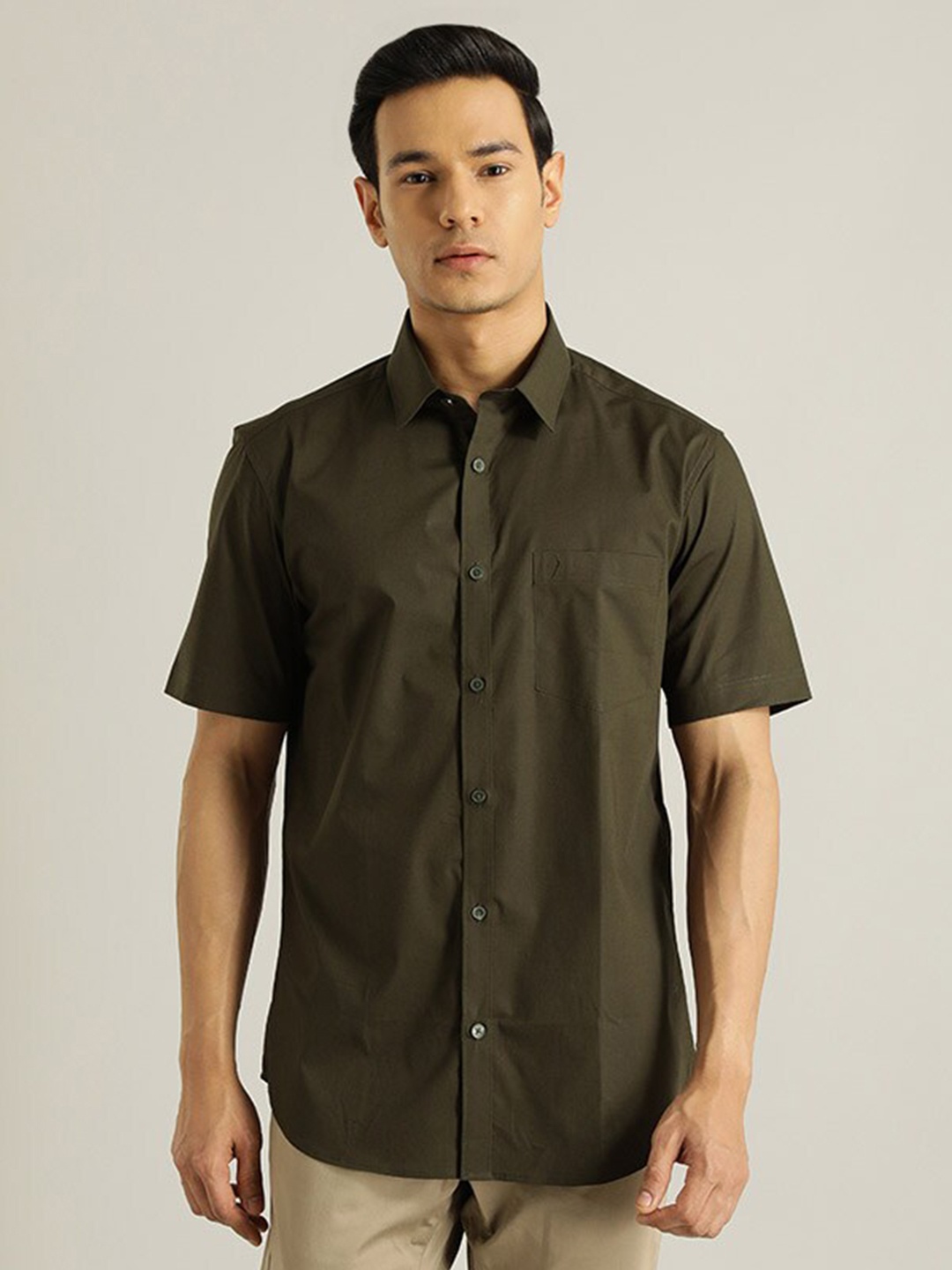 

Indian Terrain Chiseled Slim Fit Opaque Casual Shirt, Green