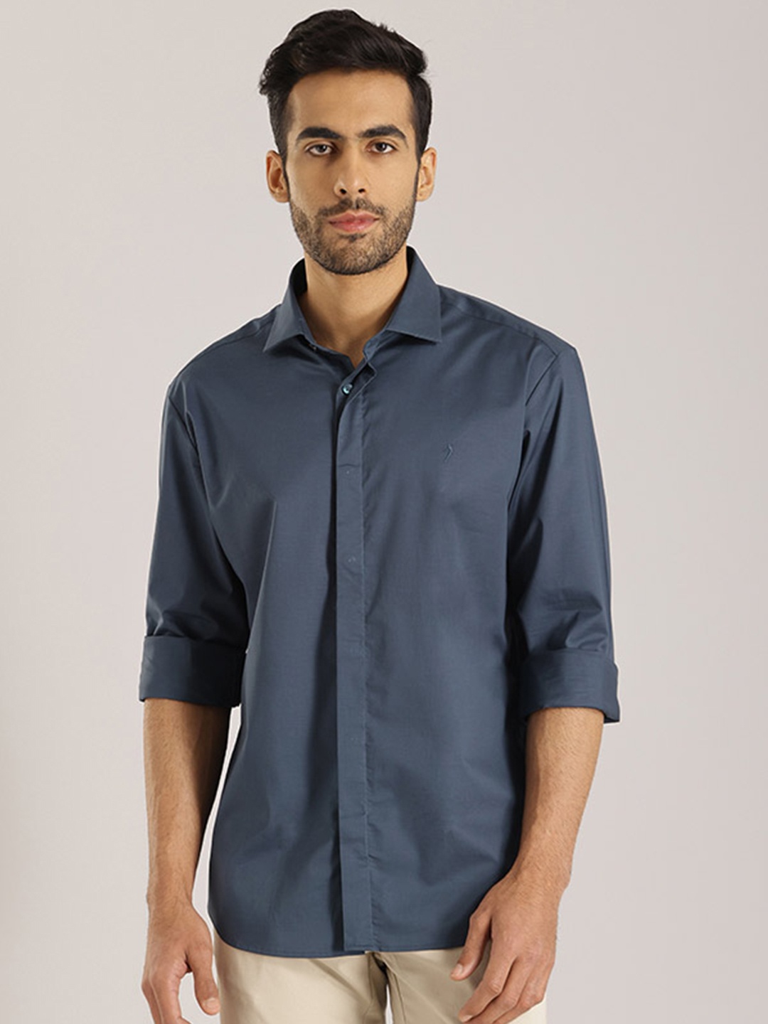 

Indian Terrain Chiseled Slim Fit Pure Cotton Casual Shirt, Blue