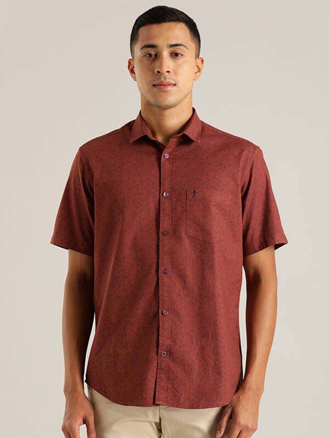 

Indian Terrain Men Chiseled Slim Fit Opaque Casual Shirt, Red